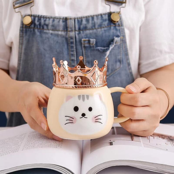 Cat Shaped Mug with Crown Lid